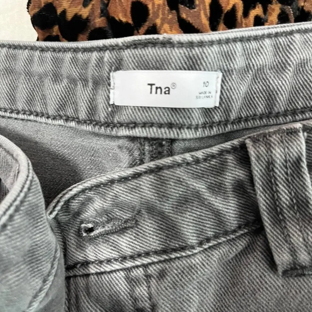 Aritzia Tna Gray Cargo Relaxed Fit Baggy Jeans Size 10t